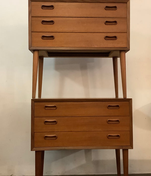 A pair of 1960’s Danish bedside draws