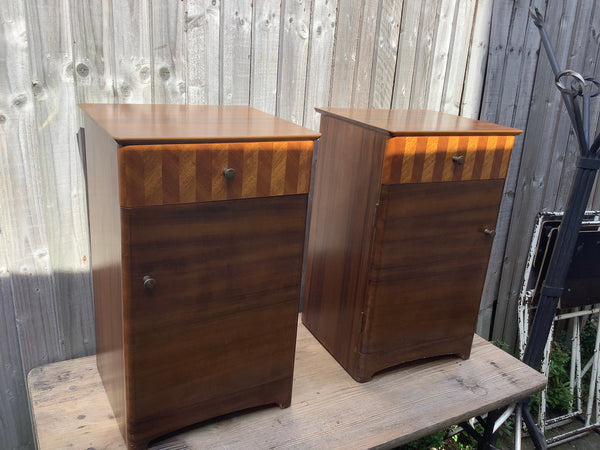 Uniflex pair of bedside cabinets