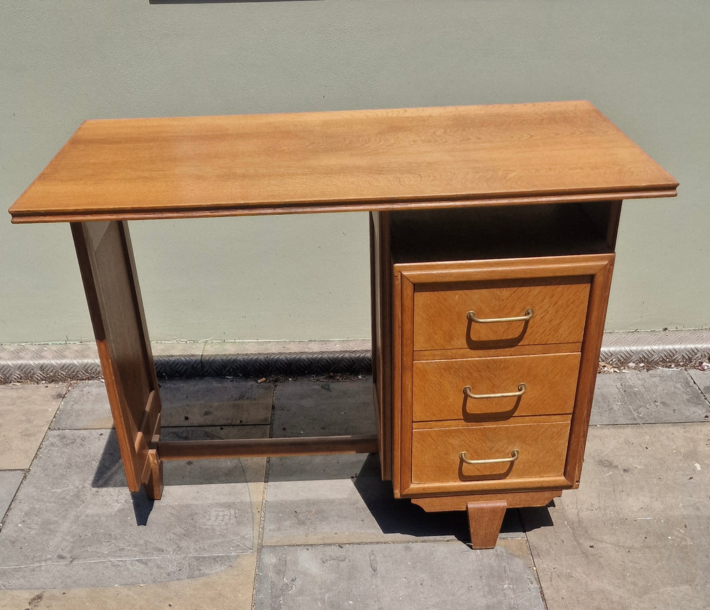 petite 1950’s French Desk