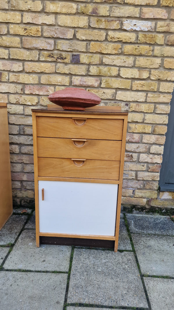1950’s Kandya  kitchen designer Frank Guille