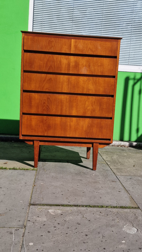 1960s minimal design chest  draws