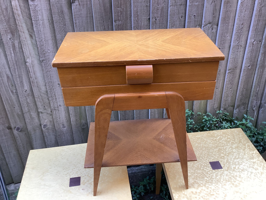 1950s French sewing box