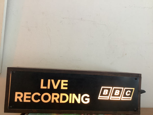 Live Recording BBC lamp
