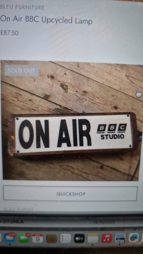 On Air upcycled Lamp