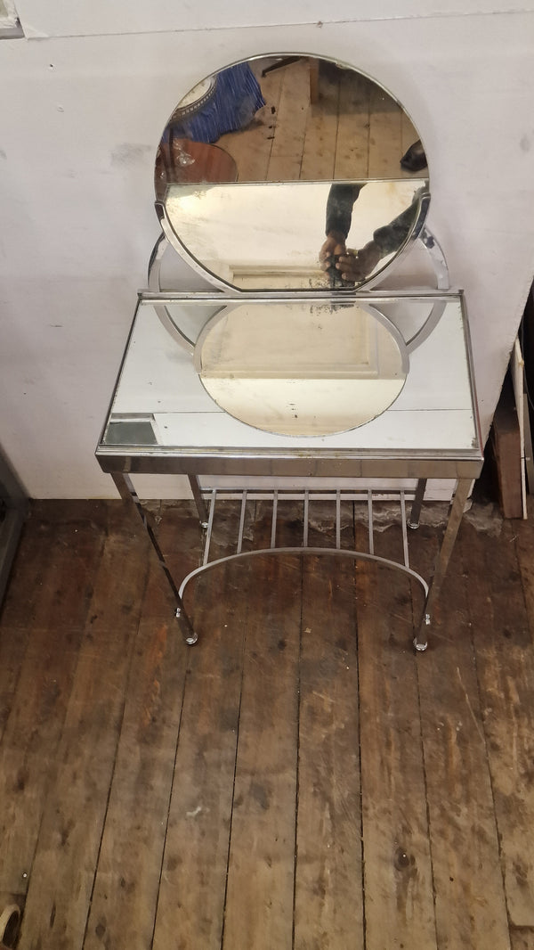 French Deco dressing table