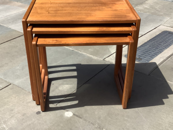 1960’s nest of tables