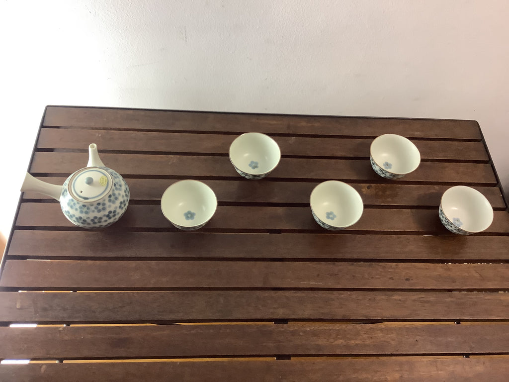 Vintage Japanese tea set. SOLD