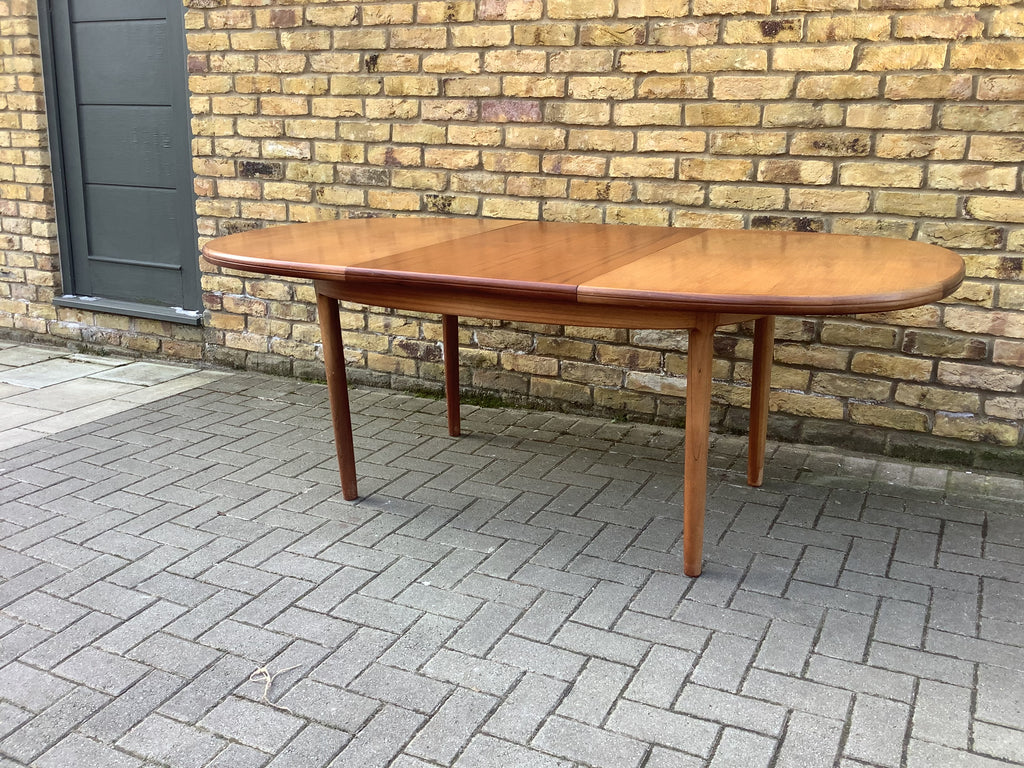 Gordon Russell 1960’s dinning table