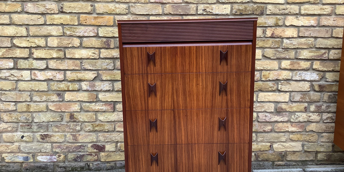 ビッグチェスト Eliotts Of Newbury イギリス EON 1960's Eon chest of draws by Elliot of Newbury – Bleu Furniture