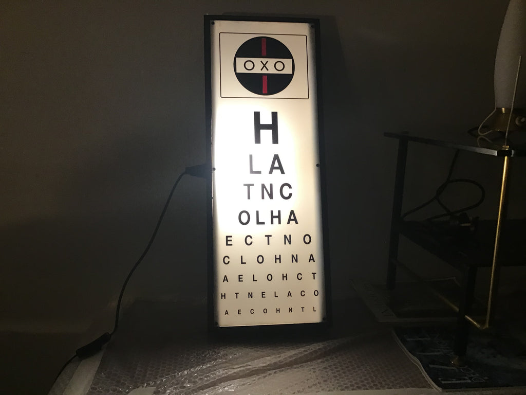 Optician’s light box