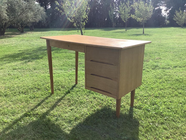 1960’s French compact desk