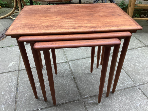 H.W.Klein Bramin 3 nest of tables